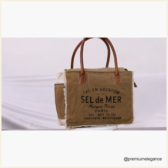 Canvas Tote Bag with Leather Handles, Spacious 44L Capacity, Zipper Closure - Picture 7 of 7